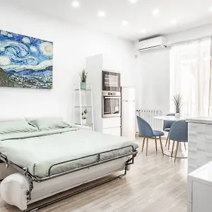 Apartment Artistic House Navigli-duomo Netflix & Design, Milan